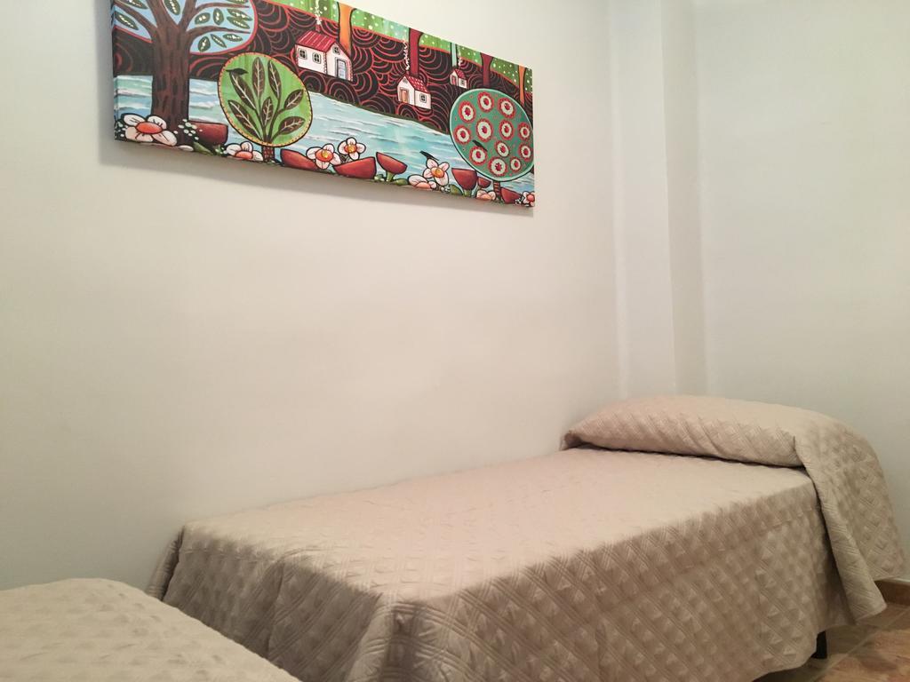 Travel Habitat Plaza De Espana Valencia Ngoại thất bức ảnh